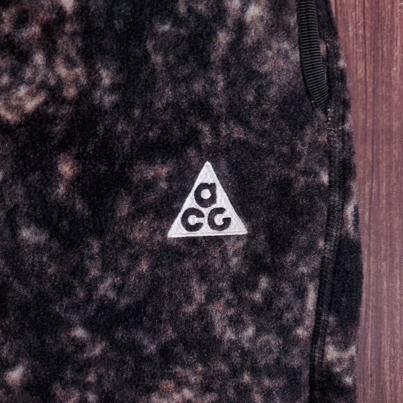 Nike ACG Therma-FIT Wolf Tree Allover Joggers Pants Mens Medium Polartec Fleece - Picture 4 of 16